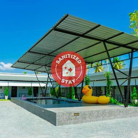 Oyo 533 Runya Poolvilla Πράτσουατ Κίρι Χαν Εξωτερικό φωτογραφία