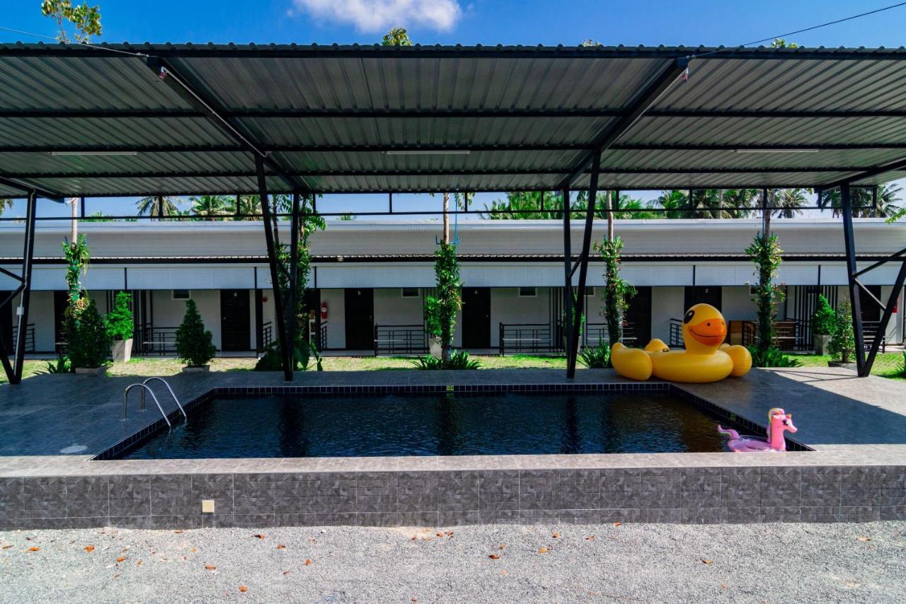 Oyo 533 Runya Poolvilla Πράτσουατ Κίρι Χαν Εξωτερικό φωτογραφία